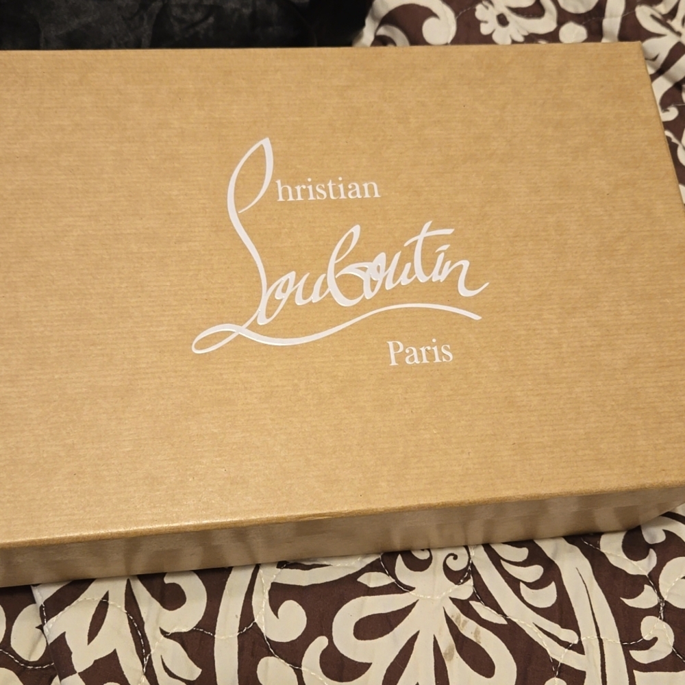 Black patent leather Christian Louboutin sz41